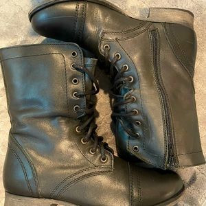 Steve Madden Troopa Boots